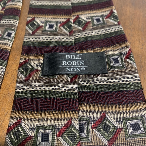 Geometric silk neck tie - Picture 3 of 3